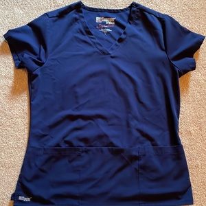 Grey’s Anatomy by Barco Signature size L Large with pockets Scrub Top